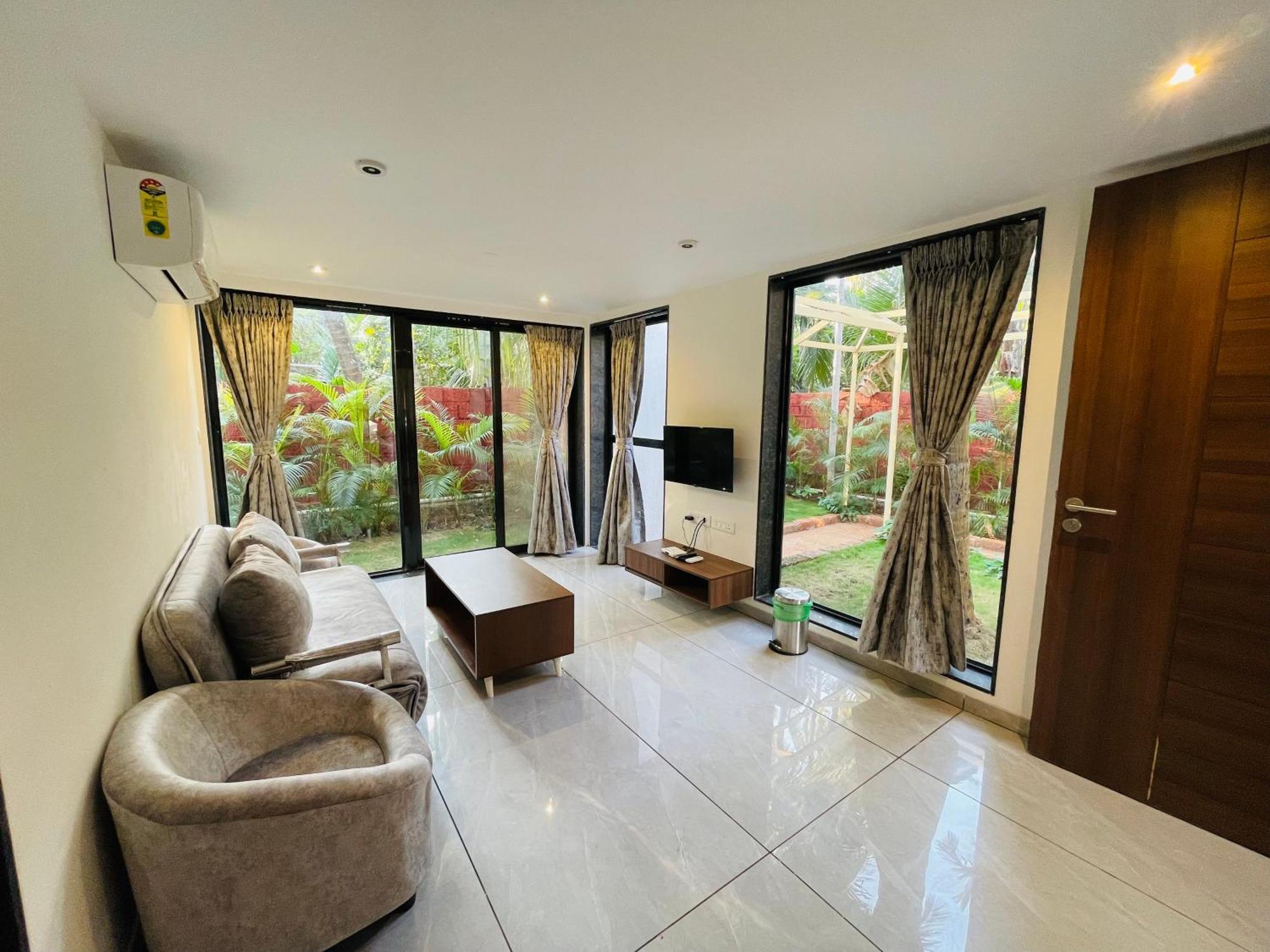 Coco Palms Resort, Дивеагар Экстерьер фото